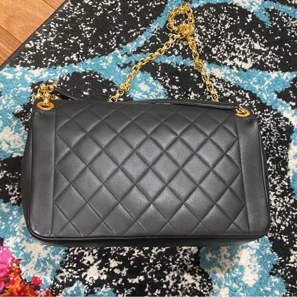 Chanel Black Quilted Leather Chic With Me Flap Bag - Picture 6 of 16